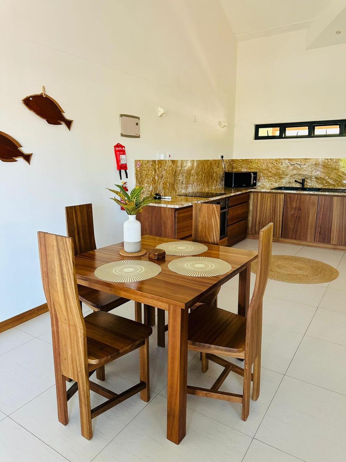 Lodoicea Apartments بيل أومبغْ المظهر الخارجي الصورة